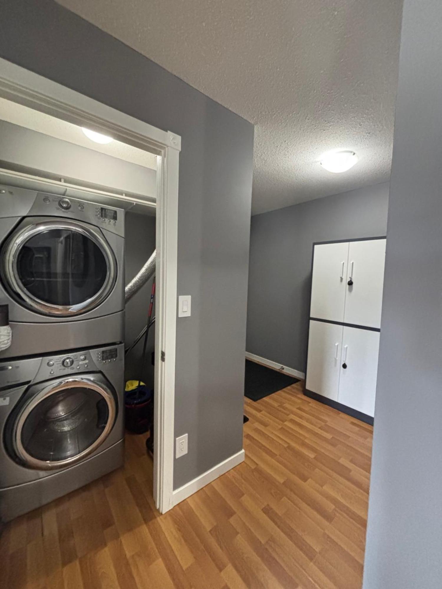 Top Floor Riverfront Condo With Stellar Sunsets! Fort Mcmurray Kültér fotó